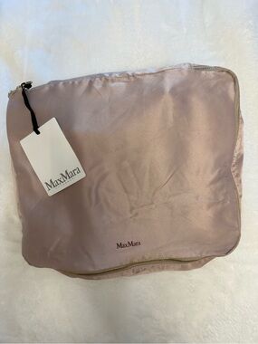 MaxMara Blush Satin Travel Pouch with neck pillow, eye mask and makeup bag NWT